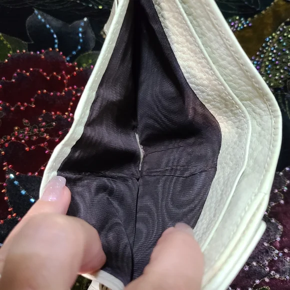 Gucci Wallet - Picture 13 of 14